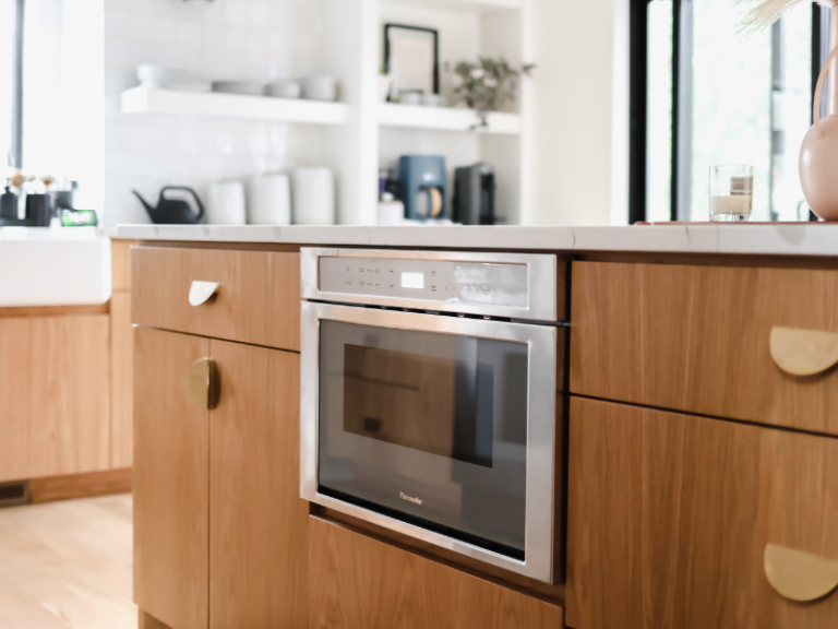 Installation Services Warners' Stellian