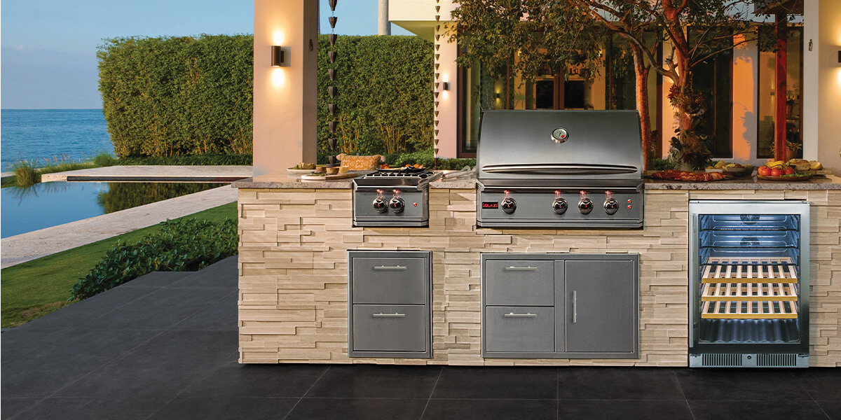 Blaze shop outdoor kitchen